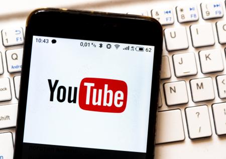 РКН потребовал снять ограничения с передачи «Постскриптум» в YouTube