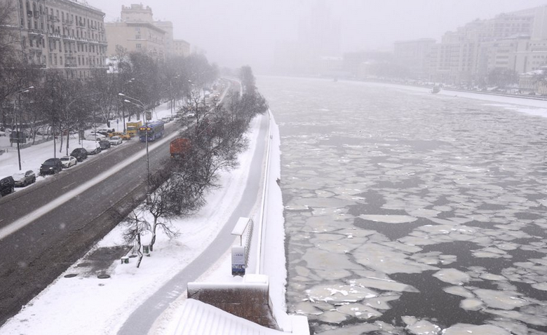 Сильный снегопад в Москве