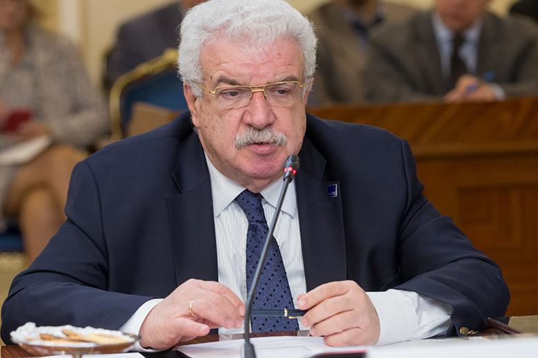 Михаил Гусман