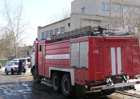 В региональном центре загорелся жилой дом