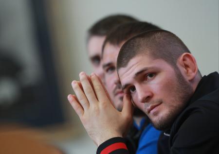 Мама или деньги: Хабиба соблазняют вернуться в UFC