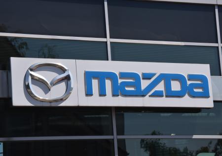 Прибыль концерна Mazda в прошлом финансовом году упала на 81%