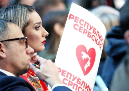 «Одни отдают жизнь, другие уезжают»: сербский репортер о релокантах из РФ