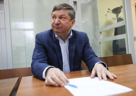 Экс-замглавы Генштаба РФ обвинили в попытке купить материалы своего дела