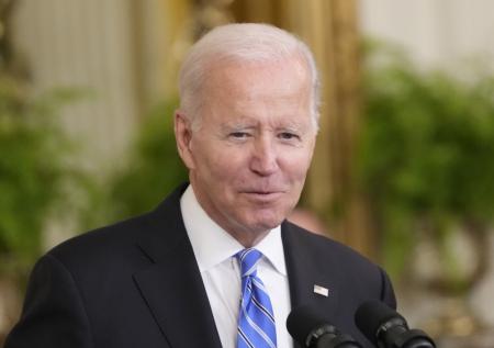 В США потребовали доказательств того, что Байден жив