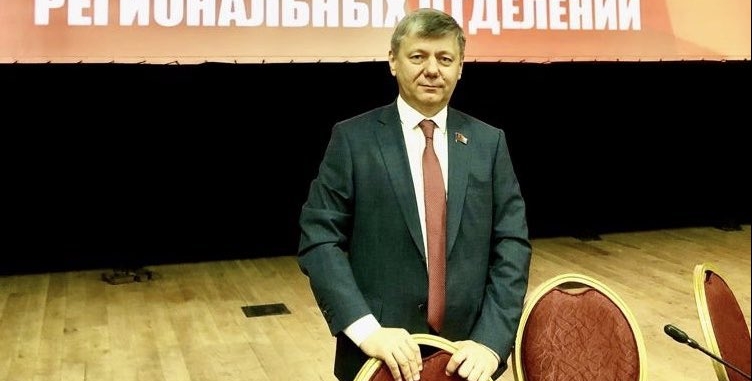 Дмитрий Новиков