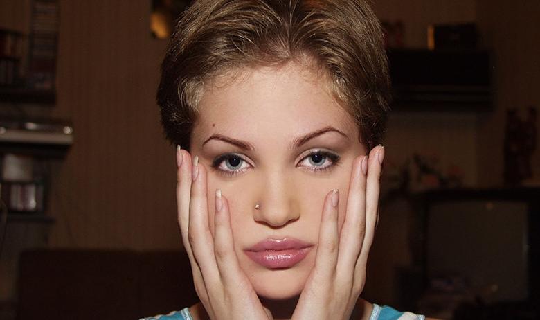 Анна Глазова