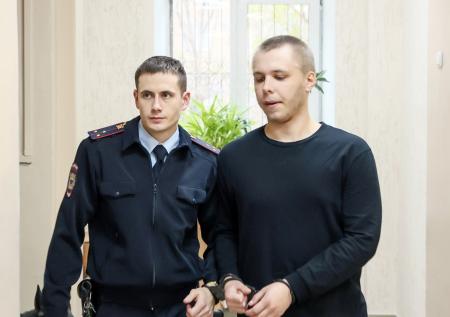 Волгоградец получил 14 лет за госизмену и сожжение Корана