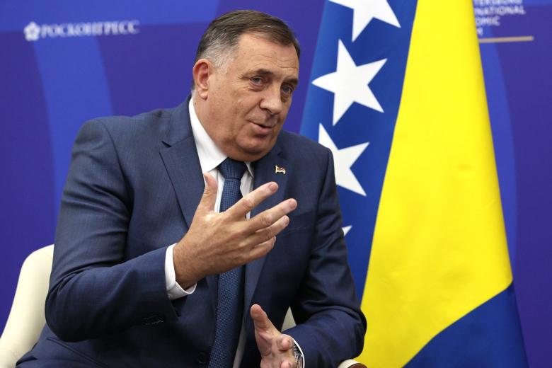 Милорад Додик