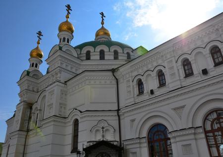 Стало известно о захвате Ближних пещер в Киево-Печерской лавре