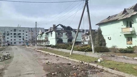 «На коленях»: ВСУ заставили жителя Курахово спеть гимн Украины перед казнью