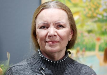 Вылечила депрессию, поддержала СВО, осудила уехавших: как живет Теличкина