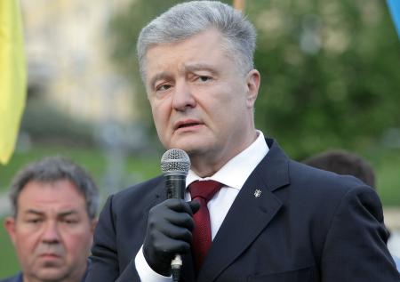 Порошенко не явился на допрос по делу о прослушке разговора с Байденом