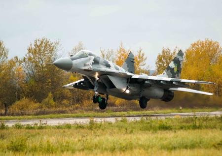 Львовский завод начнёт модернизировать самолёты МиГ 