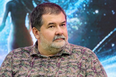 Автор «Ночного дозора» раскрыл секрет исполнения Меньшовым роли Гесера