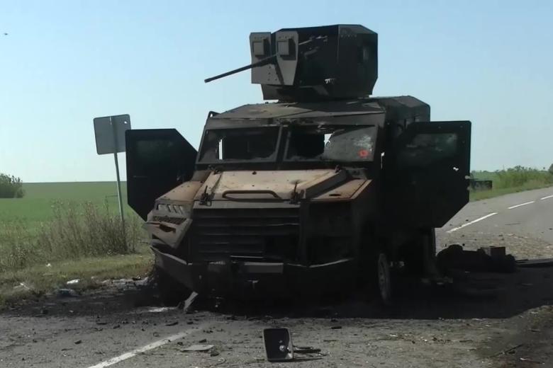 Уничтоженная военная техника колонны ВСУ, остановленной в Курской области морскими пехотинцами Черноморского флота ВМФ РФ