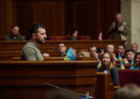 «Бегут сверкая задом»: Литовкин про заявления Зеленского о захвате Крыма 