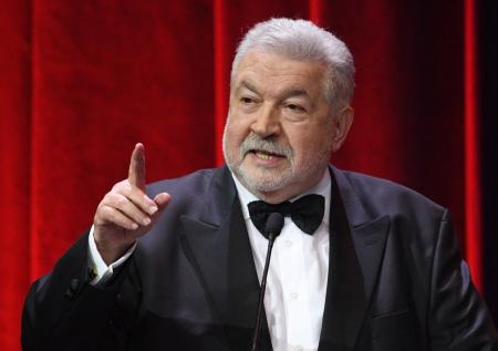 «Нечего завидовать»: Юлий Гусман о КВН, «дворцах» Маслякова и Михалкове