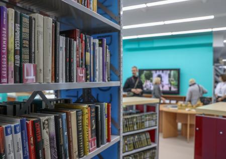 Госдума ограничит доступ к книгам иноагентов в библиотеках