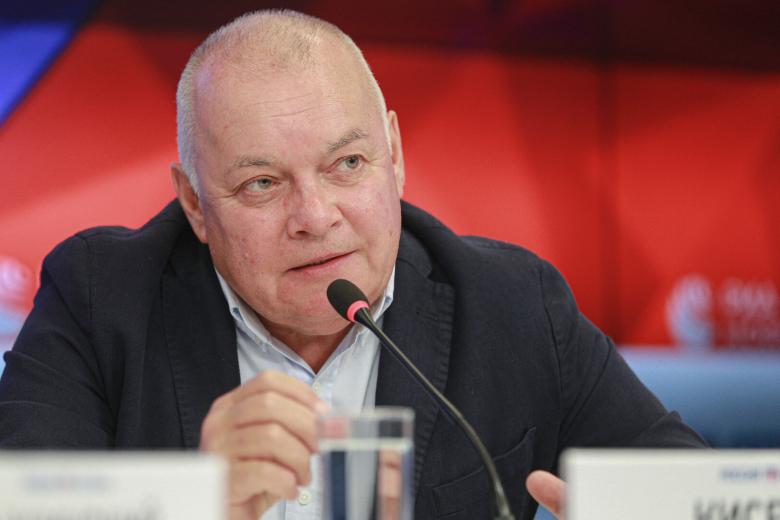 Дмитрий Киселёв