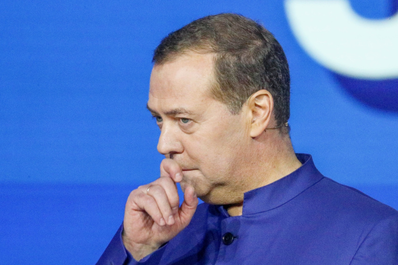 Дмитрий Медведев