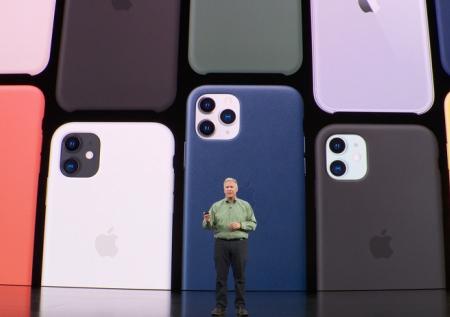 Ритейлеры рассказали о высоком спросе на новые iPhone в России 