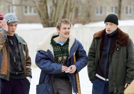 «Надоело быть чушпаном?»: как в Сети торгуют «Словом пацана», что продают