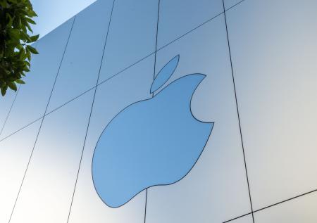 Apple отказалась от дополнительной защиты iCloud из-за ФБР