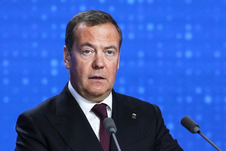 Дмитрий Медведев