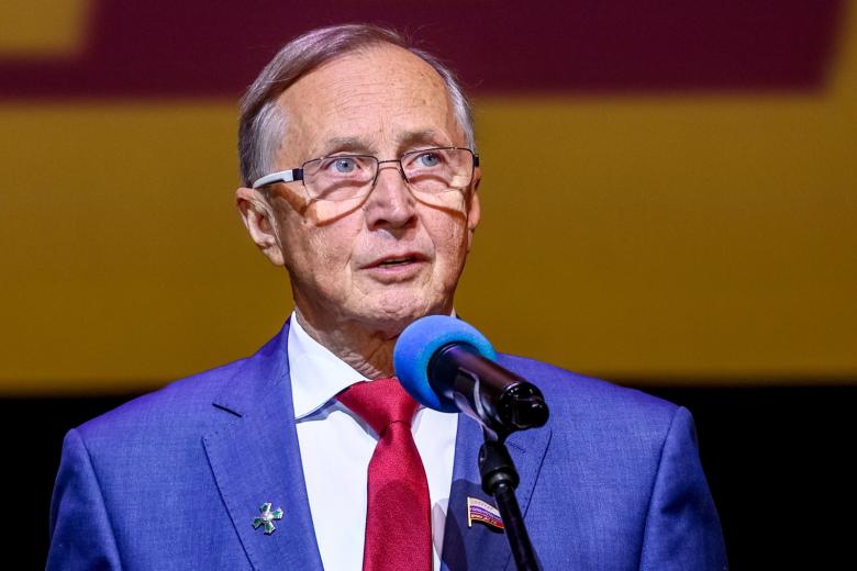 Николай Бурляев