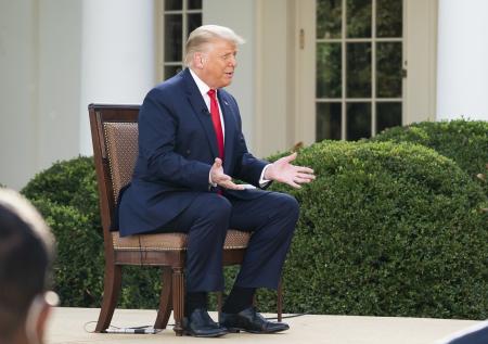 Трамп прокомментировал ошибку Байдена, спутавшего его с Бушем