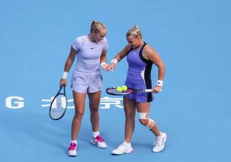 Российские теннисистки не смогли попасть в финал Australian Open