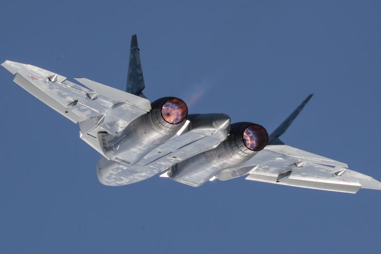 Российский многофункциональный истребитель пятого поколения Су-57