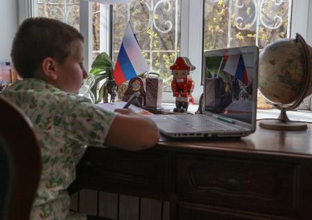 Педагоги школ в Москве провели более девяти миллионов дистанционных уроков