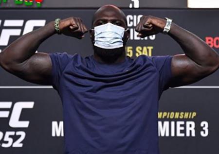 Розенстрёйк нокаутировал дос Сантоса на UFC в Лас-Вегасе