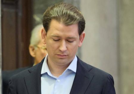 Экс-канцлер Австрии Курц получил срок за ложные показания