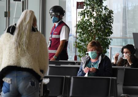 В Минкомсвязи составили график вывозных рейсов до 3 июня