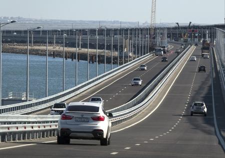 ВСУ во второй раз за ночь попытались атаковать Крымский мост