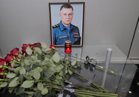 Названа дата прощания с погибшим главой МЧС Зиничевым