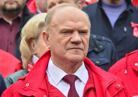 «Выпороть — это легко»: Путин отреагировал на замечание Зюганова