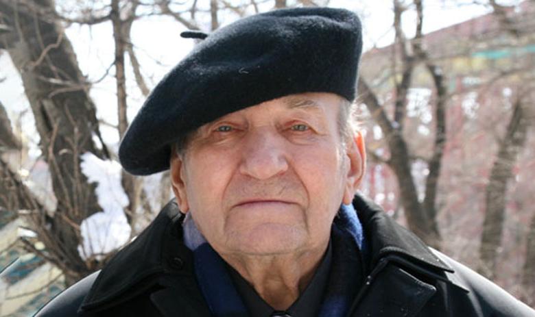 Анатолий Левитин