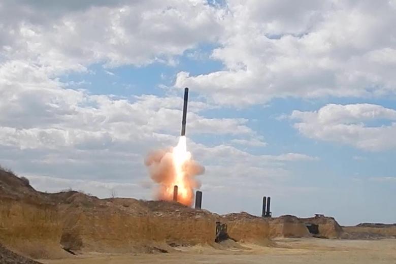 Нанесение удара с берегового ракетного комплекса «Бастион» по инфраструктуре украинской армии