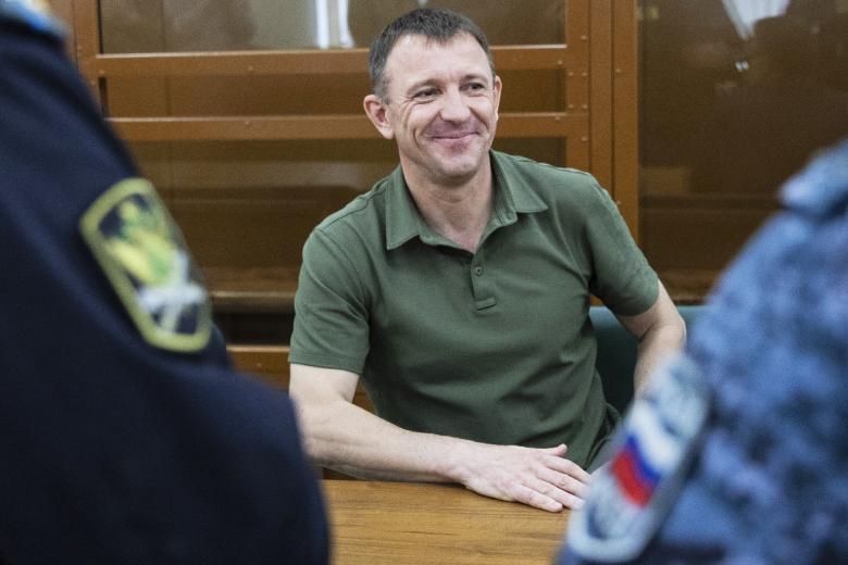  Бывший командующий 58-й армией генерал-майор Иван Попов в зале 2-го Западного окружного военного суда 
