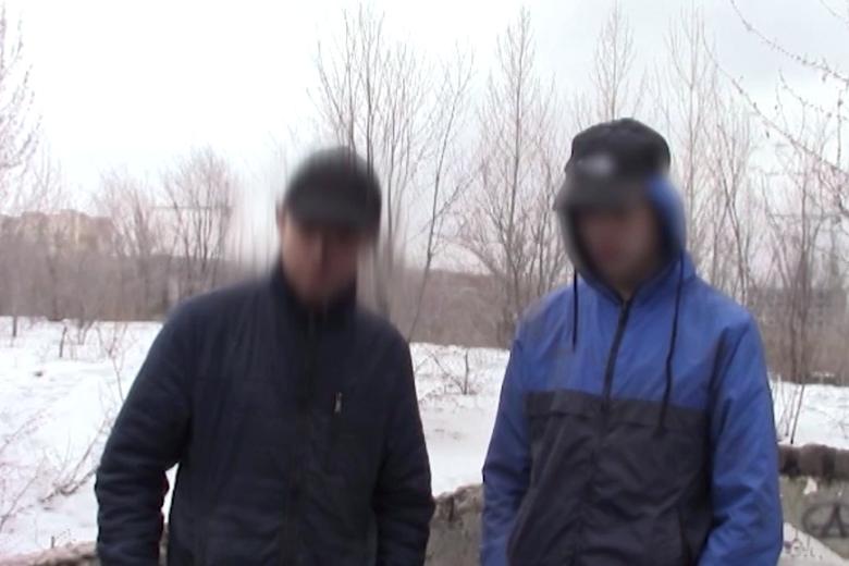 Подростки, задержанные сотрудниками ФСБ РФ по подозрению в подготовке вооружённого нападения на одно из образовательных учреждений города Саратова