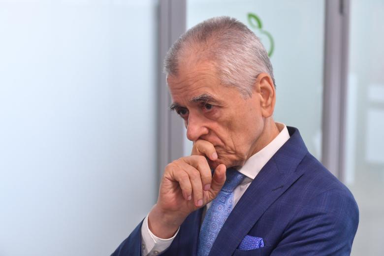 Геннадий Онищенко