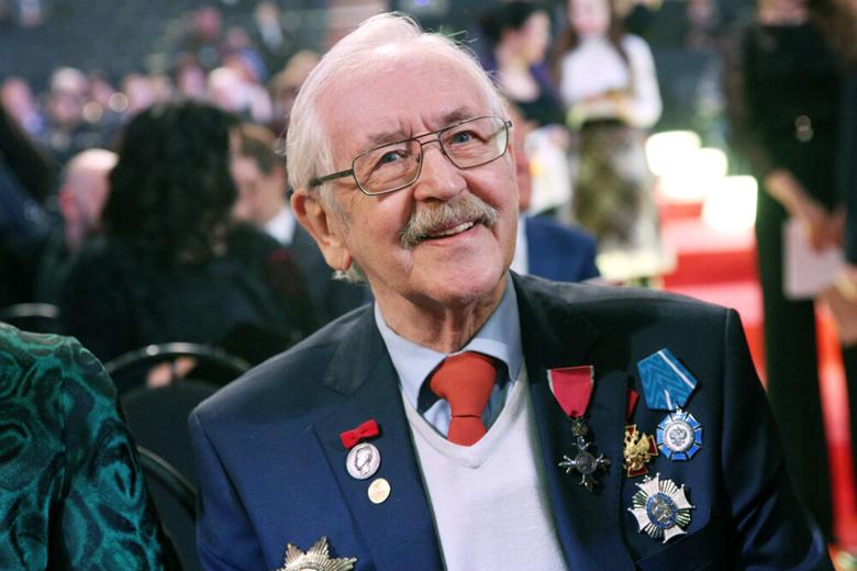 Василий Ливанов