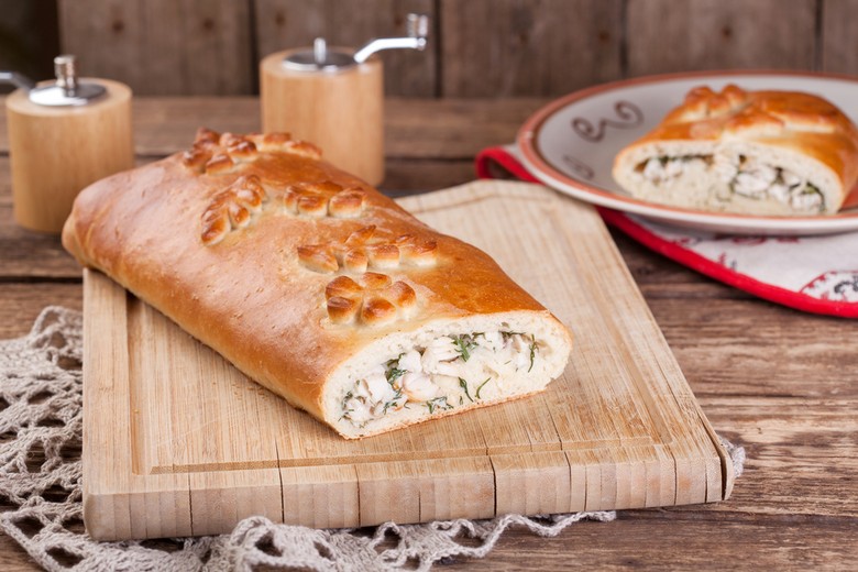 Рождественская кулебяка: традиционный славянский рецепт