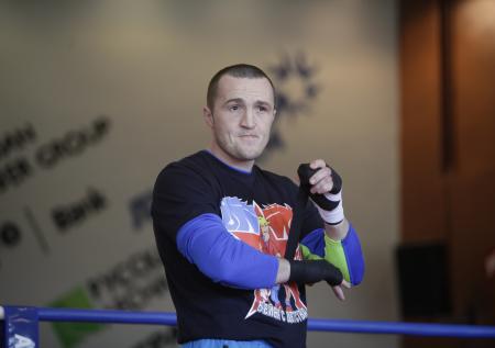 Денис Лебедев оценил бой Мейвезера с блогером Логаном Полом
