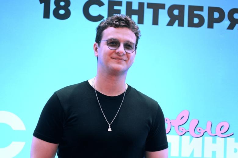 Актер Филипп Бледный на премьере сериала «Папины дочки. Новые»