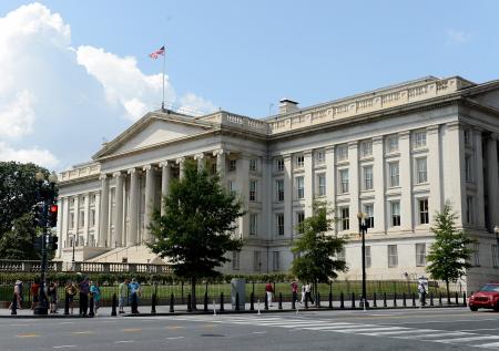 Bloomberg: США оказались на пороге дефолта